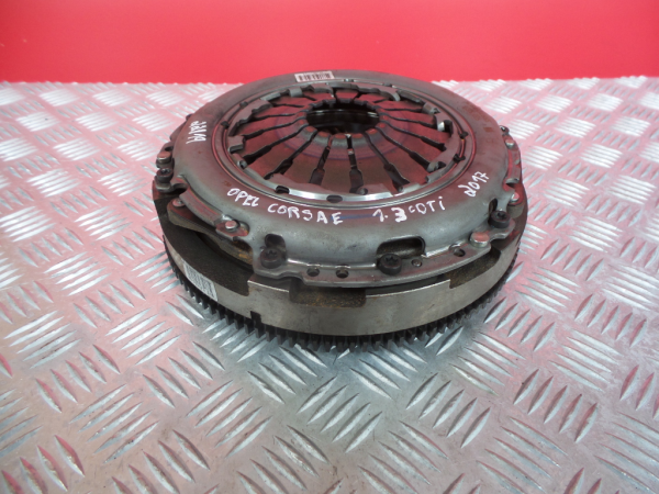 Volante motor OPEL Corsa E Van