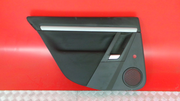 Panel puerta trasero derecho OPEL Vectra C Caravan Imagem-0