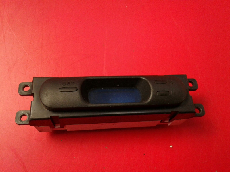 Horloge MITSUBISHI Lancer VI Sedan (CJ_, CP_)