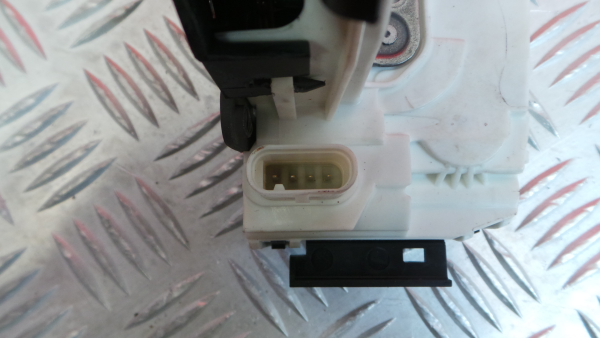 Front Right Door Lock MERCEDES-BENZ CLA Shooting Brake (X117) Imagem-3