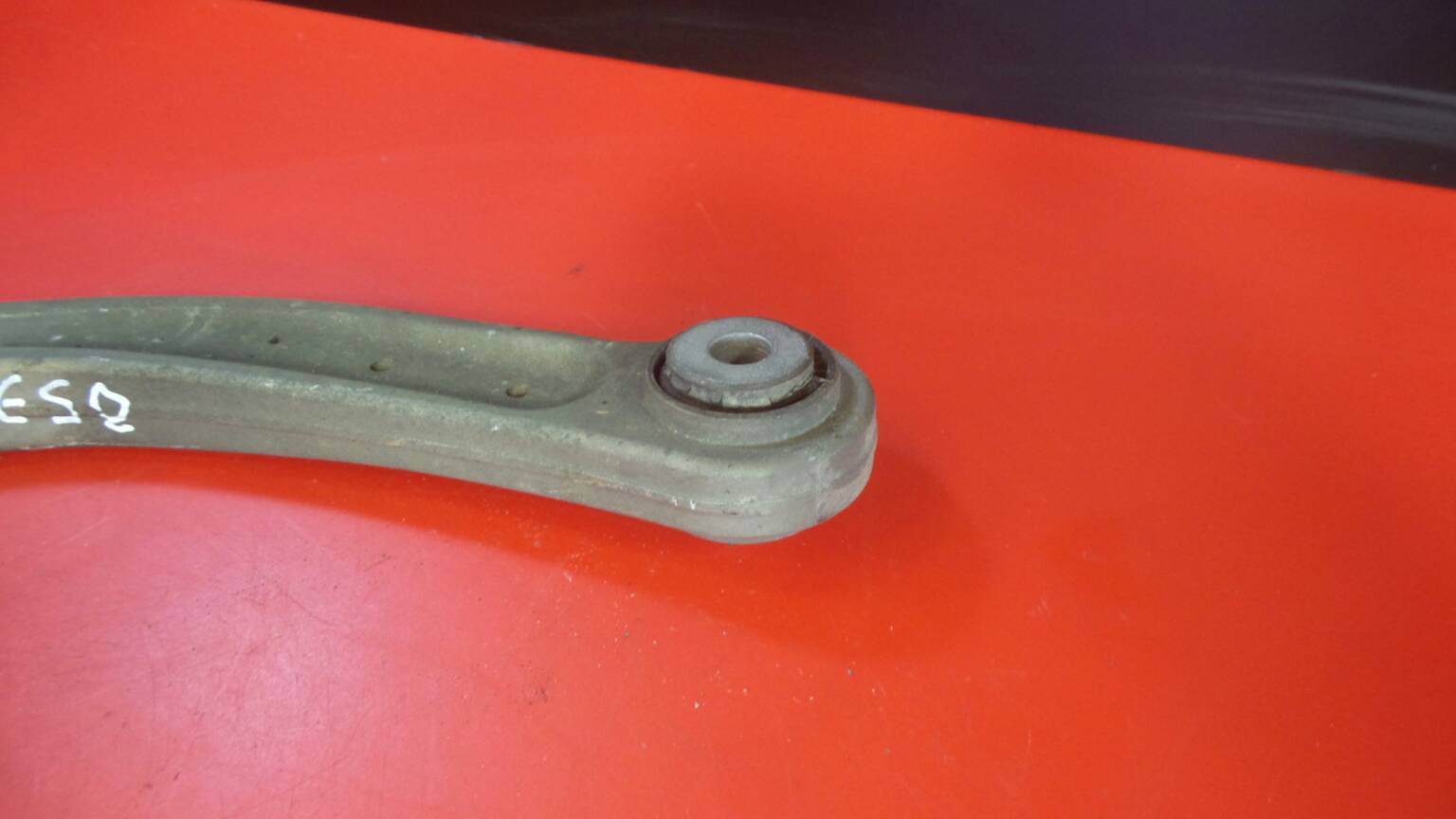 Left rear suspension arm MERCEDES-BENZ Classe C (W204) Imagem-1