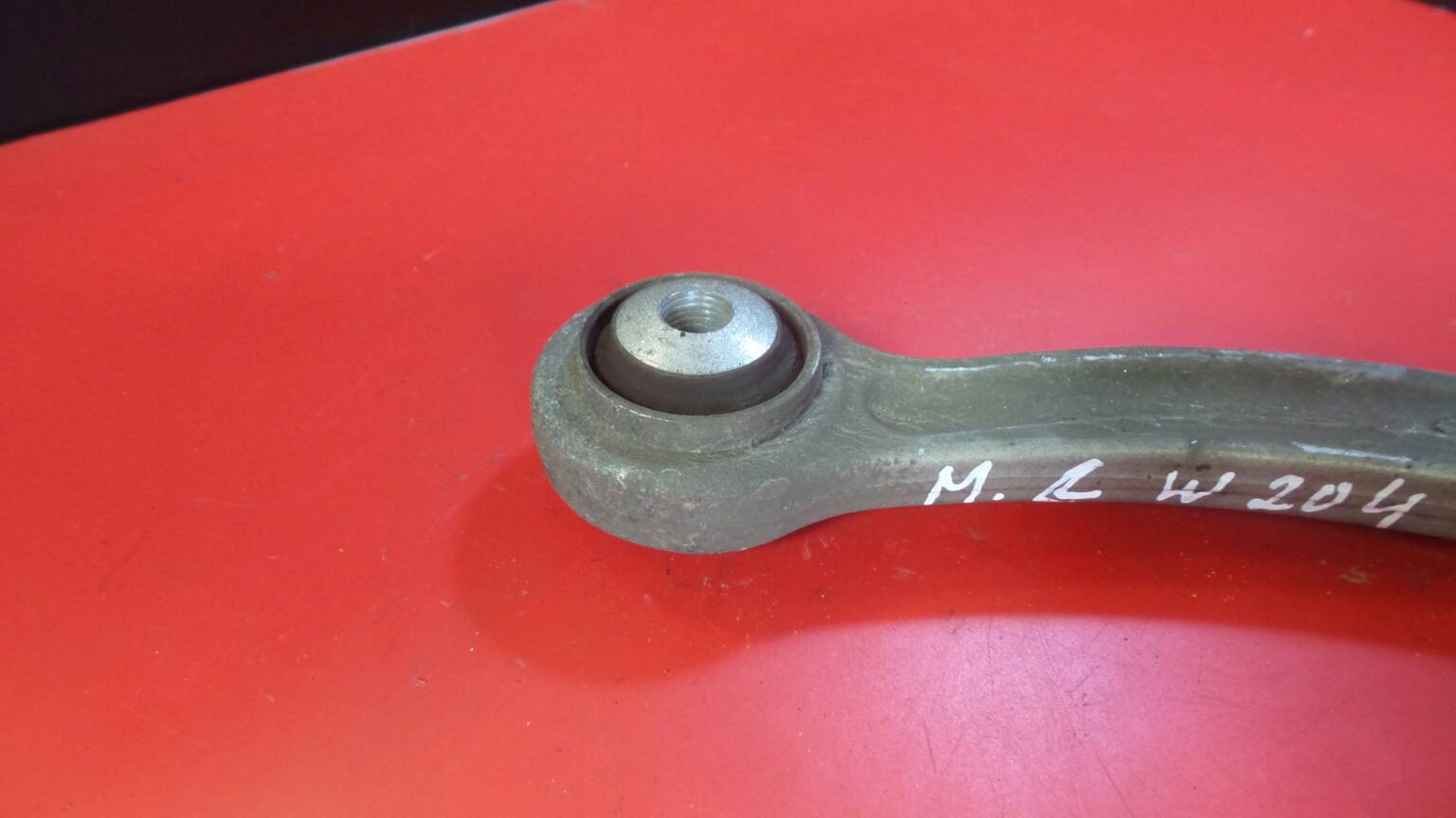 Bras de suspension arrière gauche MERCEDES-BENZ Classe C (W204) Imagem-2