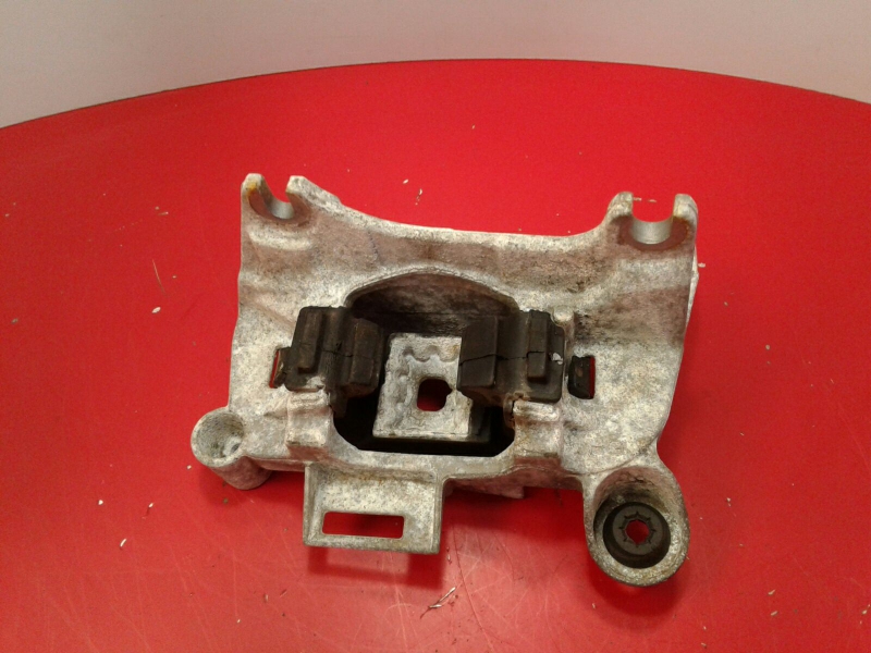 Support Moteur RENAULT Megane III (BZ0_)