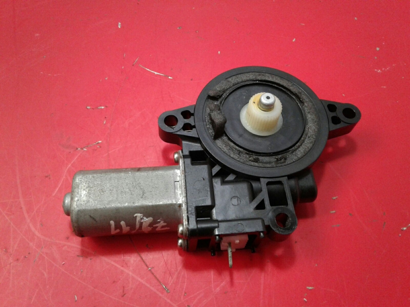 Motor vidro trás esquerdo MAZDA 2 (DE) Imagem-1