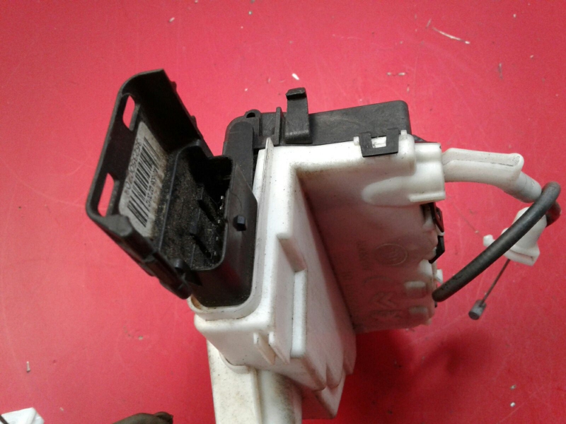 Front Right Door Lock PEUGEOT 5008 I (0U_, 0E_) Imagem-1