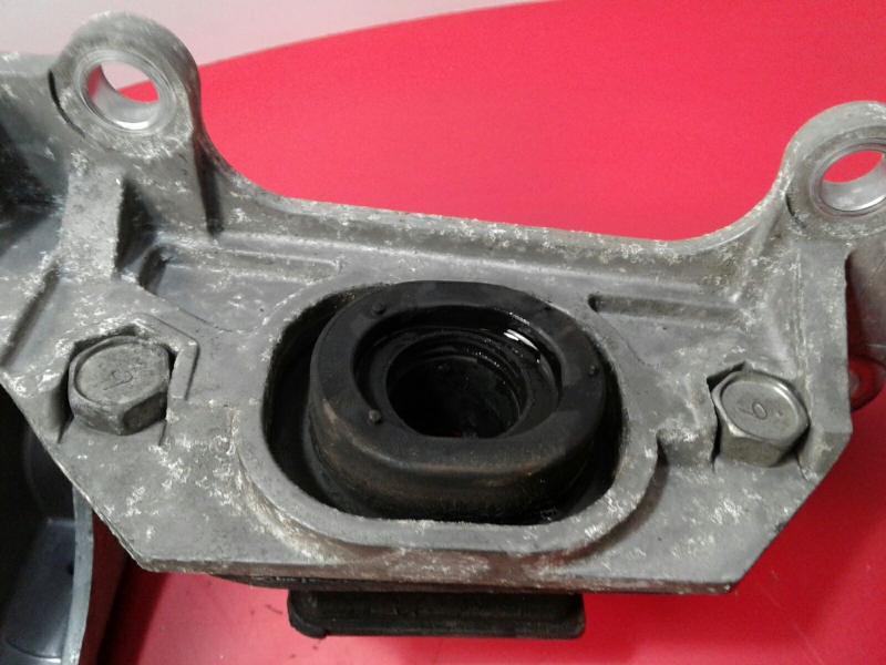 Suporte genérico NISSAN Qashqai/Qashqai+2 I (J10, JJ10) Imagem-1