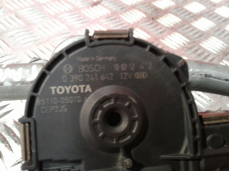 Motor limpa vidros frente TOYOTA Avensis Wagon (_T27_) Imagem-3