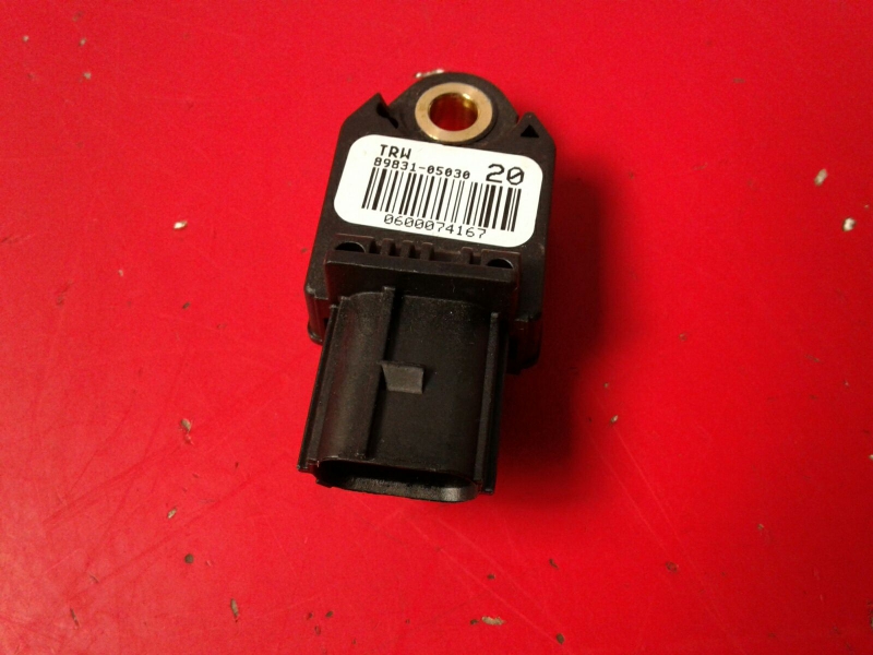 Sensor de impacto TOYOTA Avensis Wagon (_T27_)
