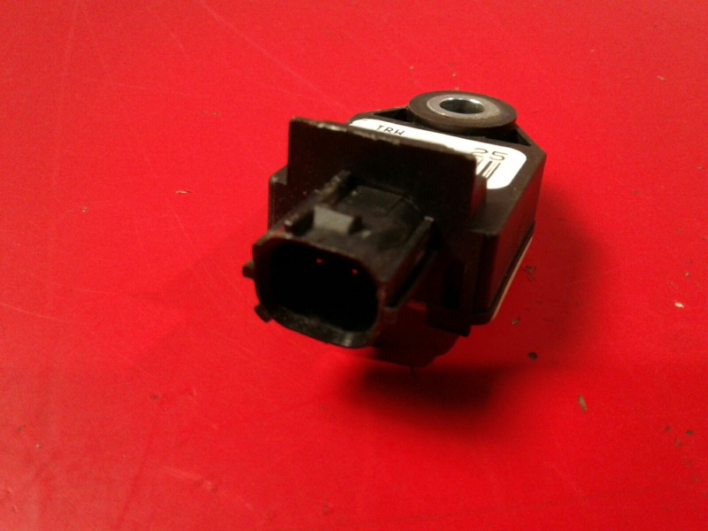 Sensor de impacto TOYOTA Avensis Wagon (_T27_) Imagem-2