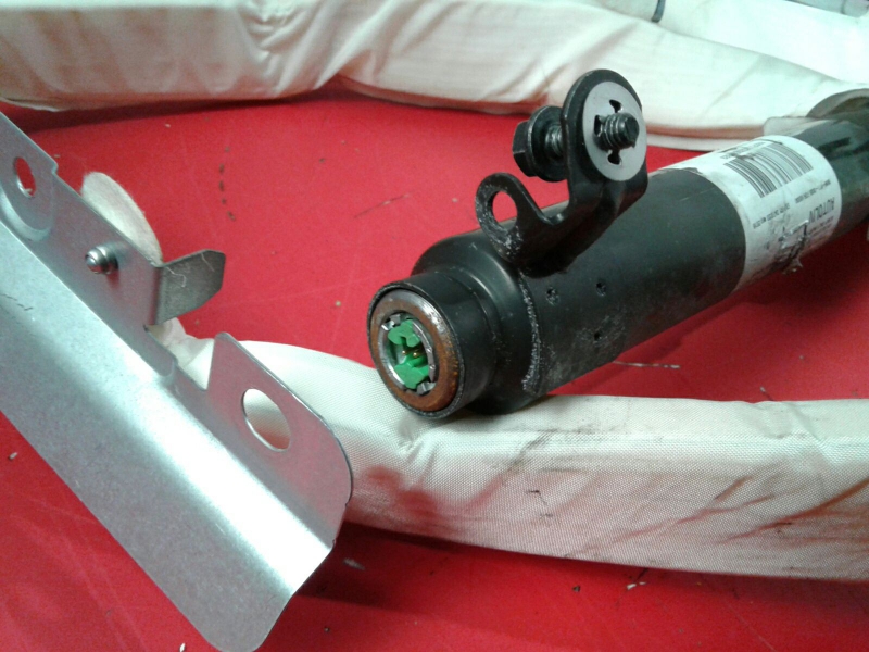 Airbag cortina esquerdo VOLVO S60 I (384) Imagem-1