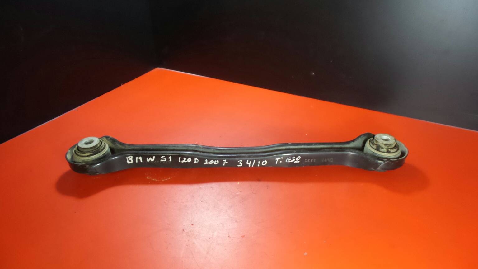 Brazo suspensión trasero izquierdo BMW 1 (E81)