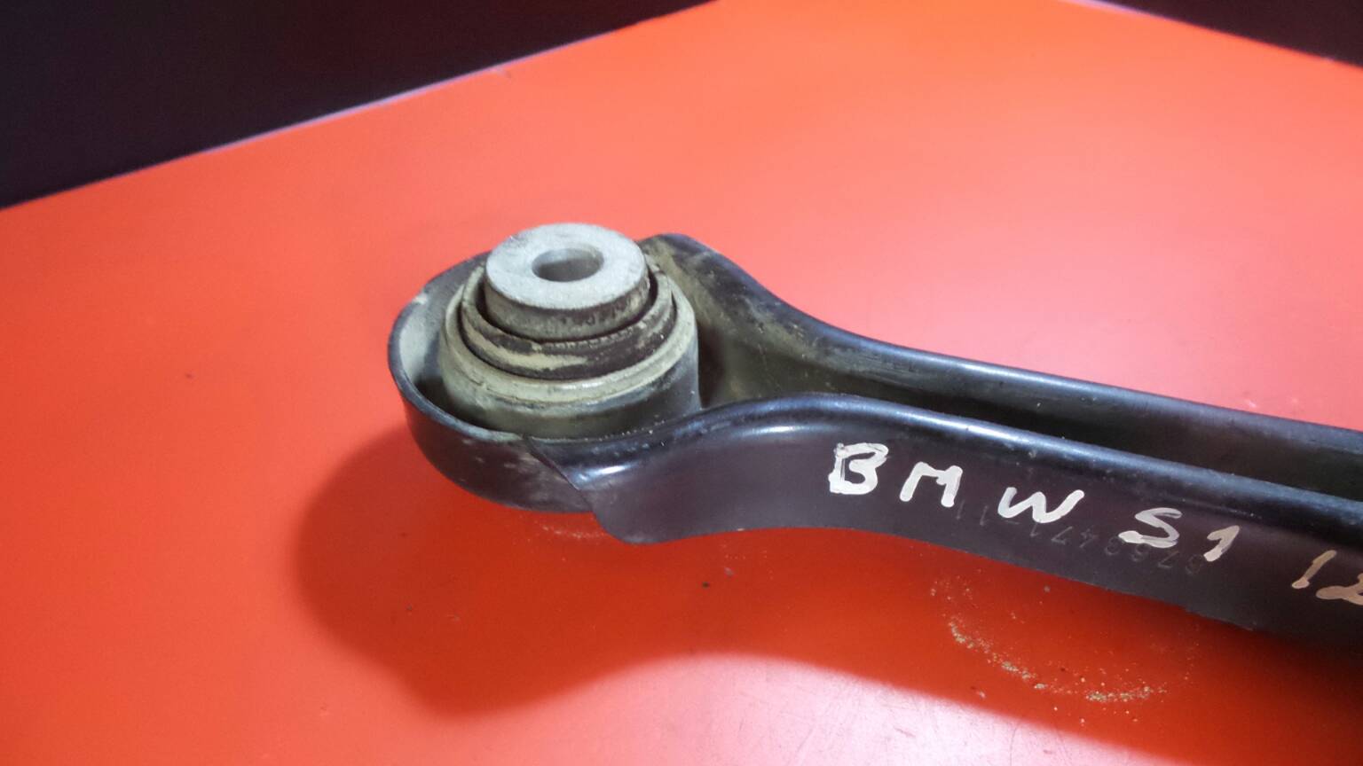 Brazo suspensión trasero izquierdo BMW 1 (E81) Imagem-2