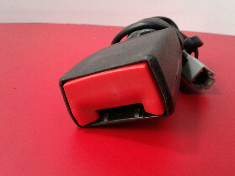 Prétensionneur de ceinture avant gauche FIAT 500 (312_) Imagem-3