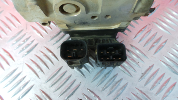 ABS TOYOTA Dyna Chassis (KD_, LY_, _Y2_, _U3_, _U4) Imagem-4