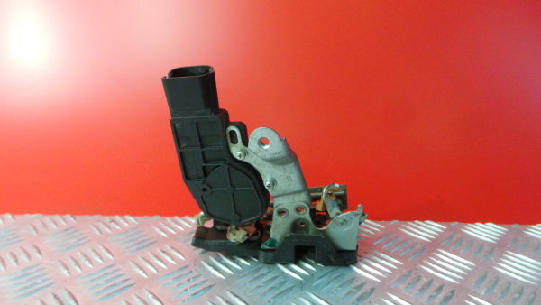 Front Right Door Lock TOYOTA Dyna Chassis (KD_, LY_, _Y2_, _U3_, _U4) Imagem-2