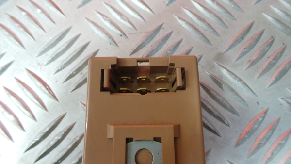 Bouton / interrupteur électromécanique  MITSUBISHI Canter (FB7, FB8, FE7, FE8) VII Imagem-2