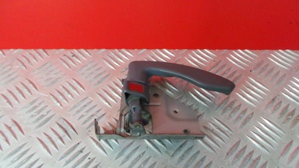 Poignée intérieure porte avant gauche MITSUBISHI Canter (FB7, FB8, FE7, FE8) VII