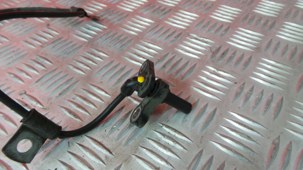 Capteur ABS avant gauche MITSUBISHI Fuso Imagem-2