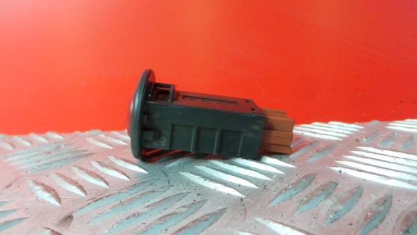 Bouton / interrupteur électromécanique  MITSUBISHI Canter (FB7, FB8, FE7, FE8) VII Imagem-1