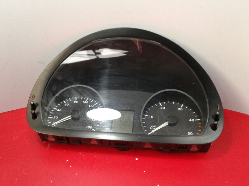 Quadrante / painel de instrumentos MERCEDES-BENZ Sprinter 3,5-t (906)