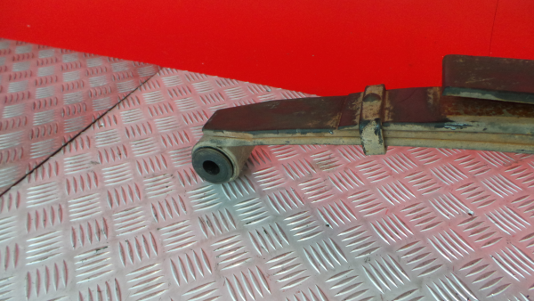 Essieu arrière à disques MITSUBISHI Canter (FB7, FB8, FE7, FE8) VII Imagem-2