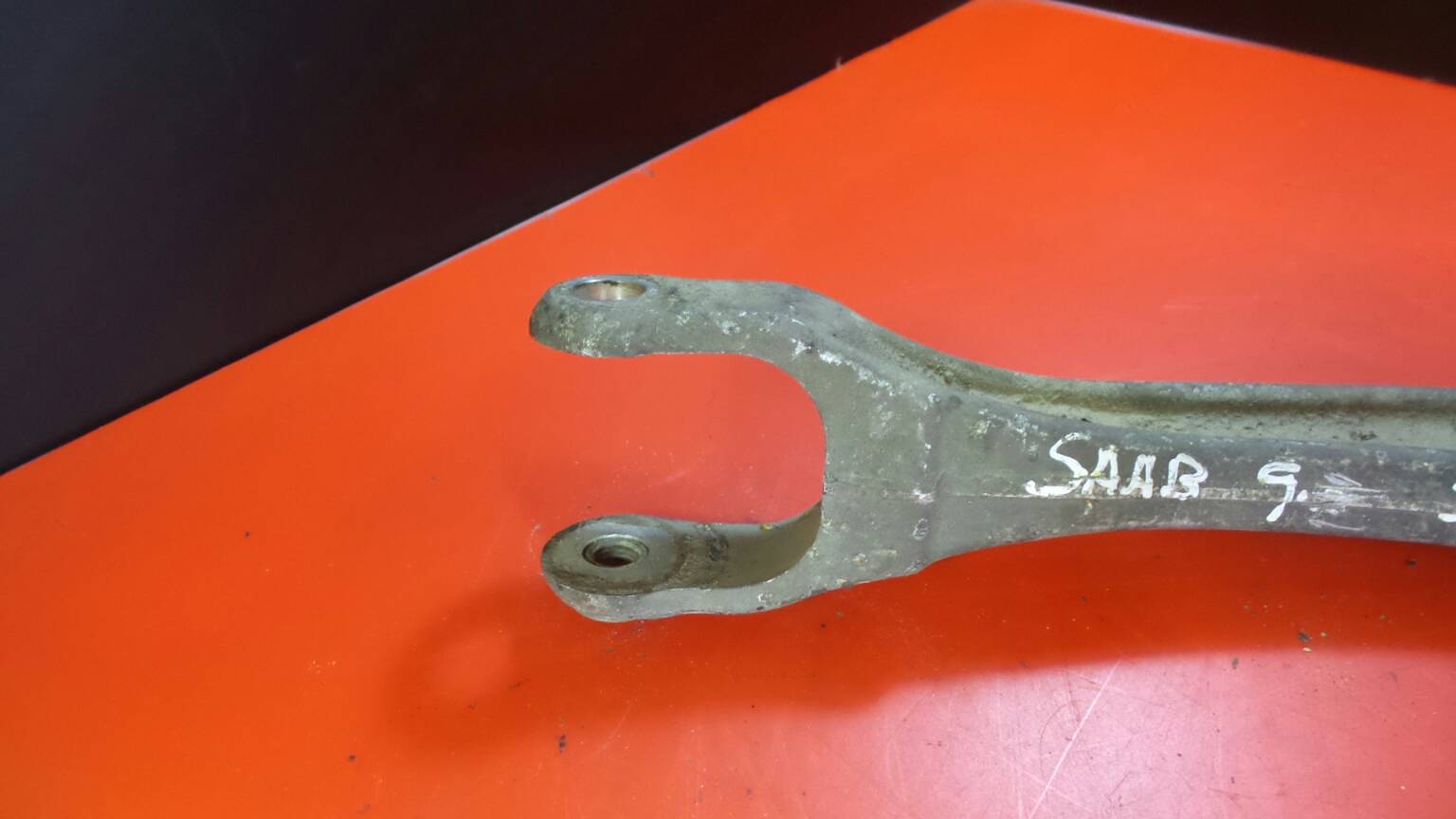 Braccio di sospensione posteriore sinistro SAAB 900 II Imagem-2