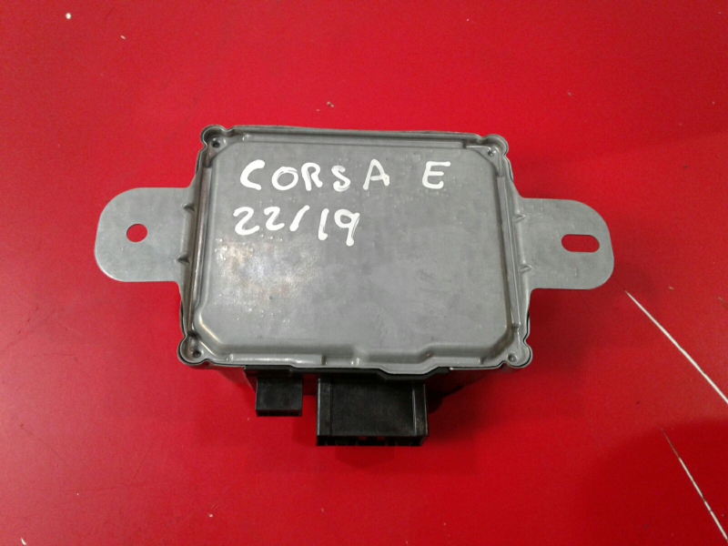 Modulo /Centralina navigatore GPS  OPEL Corsa E Van Imagem-2