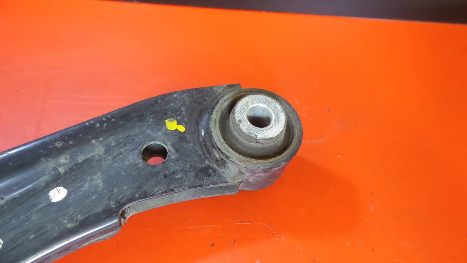 Bras de suspension arrière gauche HONDA Civic VIII Sedan (FD_, FA_) Imagem-1