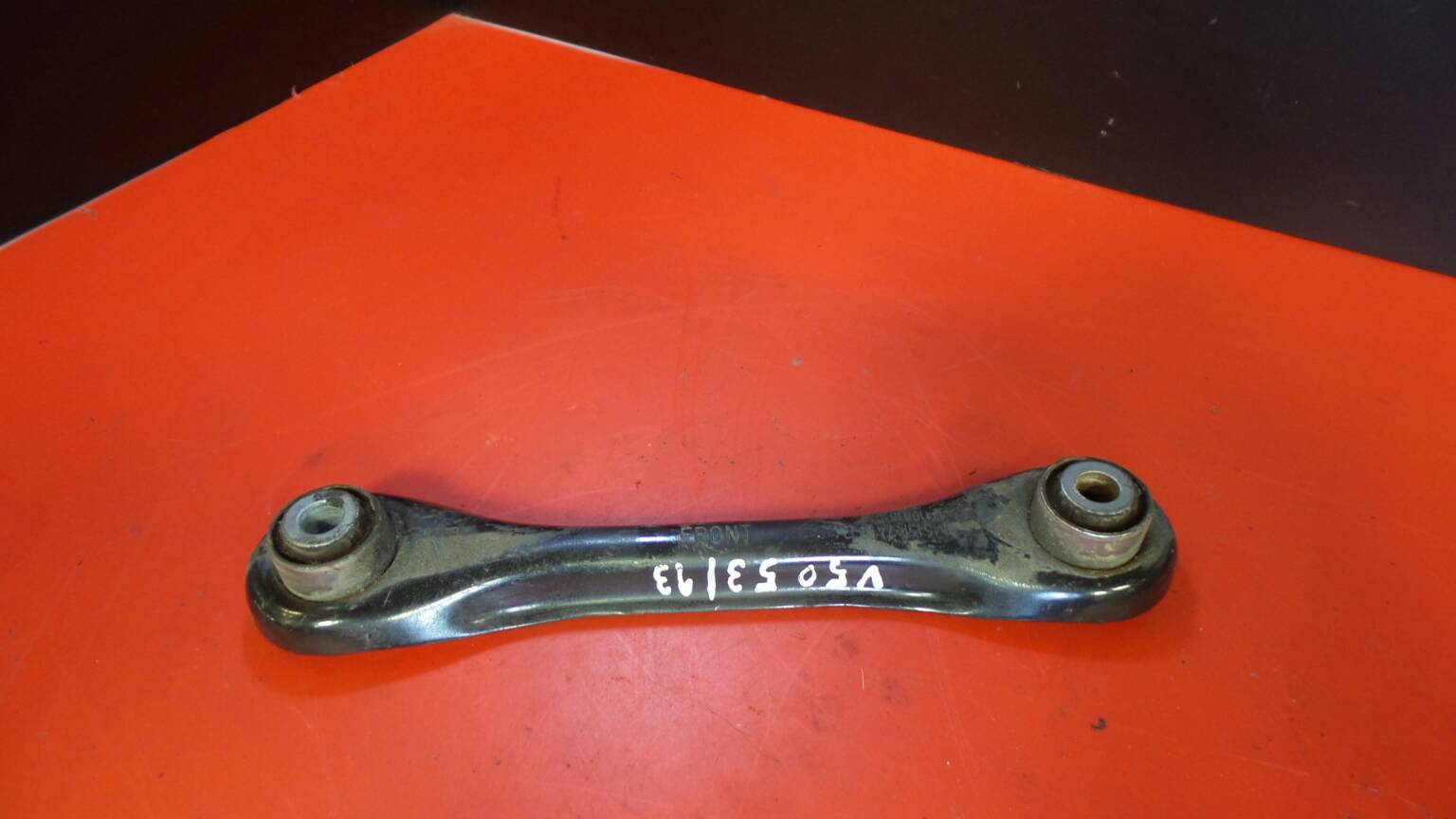 Brazo suspensión trasero izquierdo VOLVO V50 (MW)