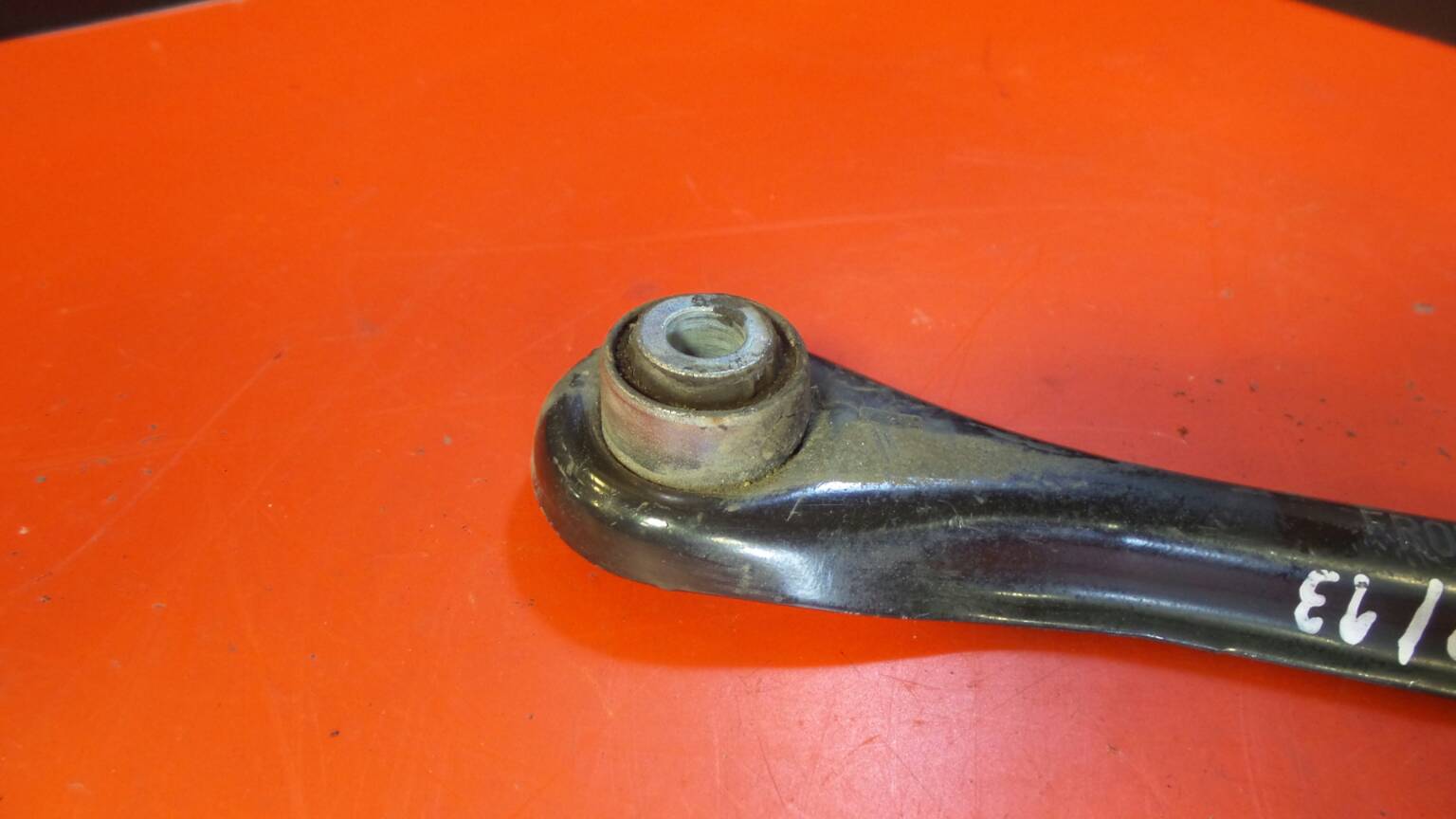 Braccio di sospensione posteriore sinistro VOLVO V50 (MW) Imagem-2