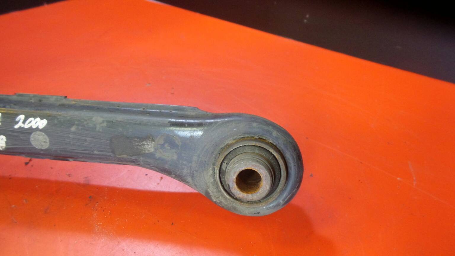 Bras de suspension arrière gauche MITSUBISHI Space Star Combi (DG_A) Imagem-1