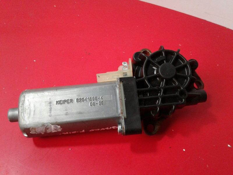 Moteur de réglage des sièges MERCEDES-BENZ Classe C (W204) Imagem-2