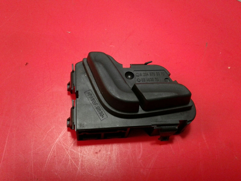 Bouton / interrupteur électromécanique  MERCEDES-BENZ Classe C (W204)