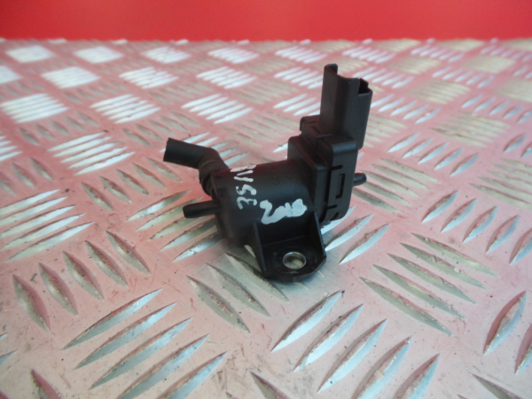 Turbo solenoid valve FORD C-Max II (DXA/CB7, DXA/CEU)
