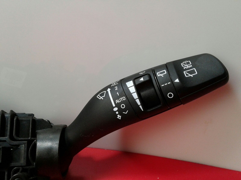 Leva delle luci KIA Carens IV Imagem-1