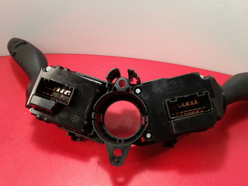 Leva delle luci KIA Carens IV Imagem-3