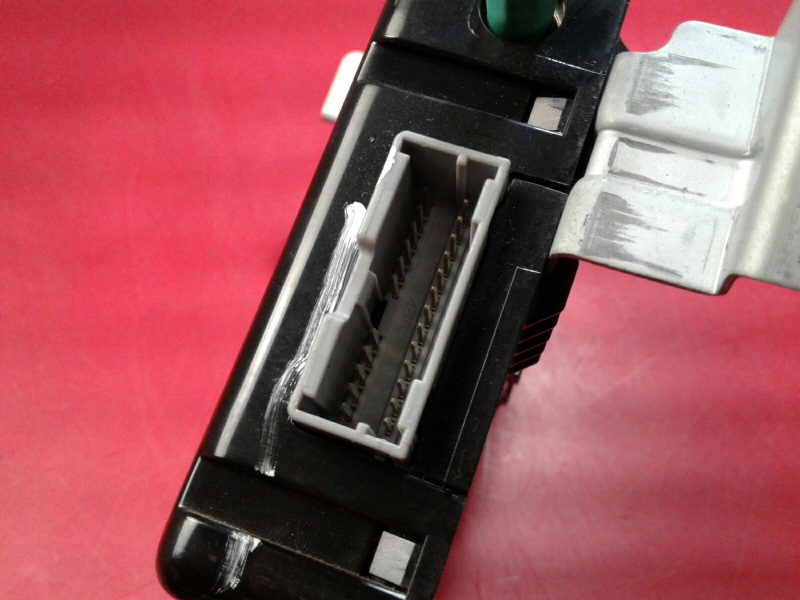 Botón / interruptor electromecánico KIA Ceed (JD) Imagem-4