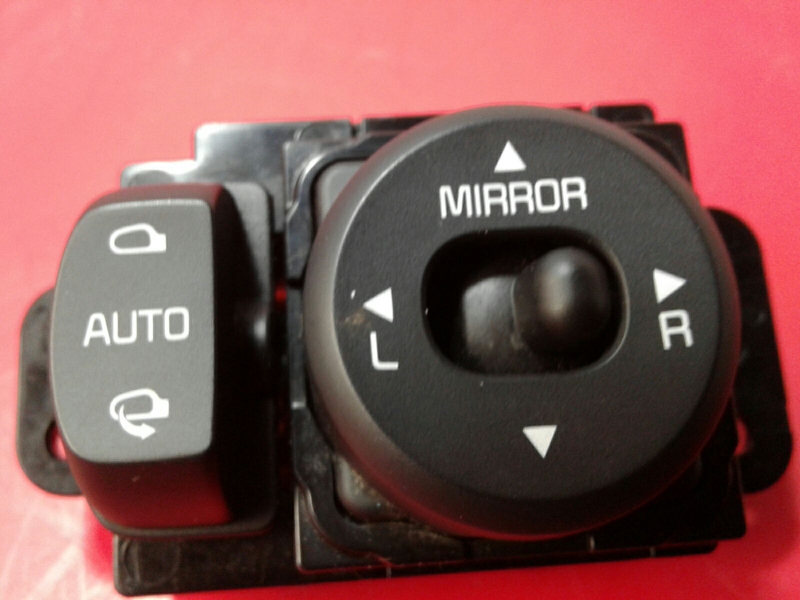 Pulsante / interruttore elettromeccanico KIA Ceed (JD) Imagem-1