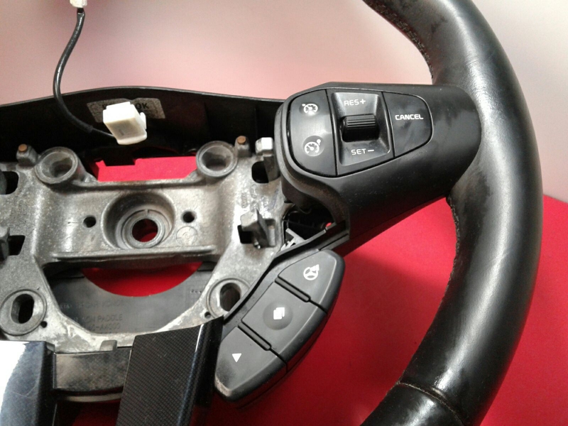 Volante KIA Carens IV Imagem-1