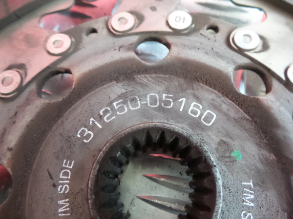 Volante motor TOYOTA Avensis Wagon (_T27_) Imagem-7