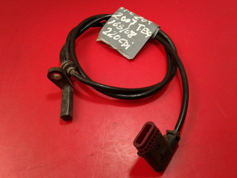 Sensor ABS Trasero Izquierdo MERCEDES-BENZ Classe C (W204)