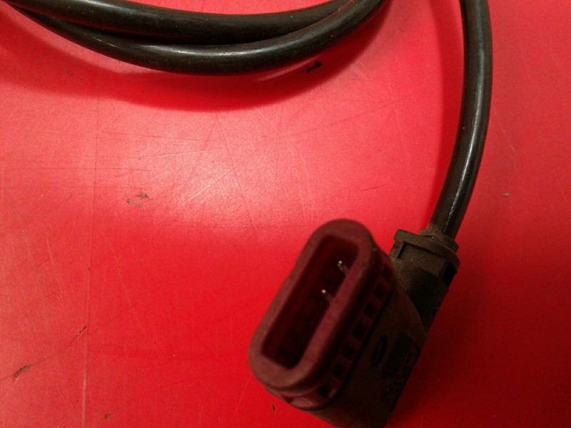 Sensor ABS Trasero Izquierdo MERCEDES-BENZ Classe C (W204) Imagem-2