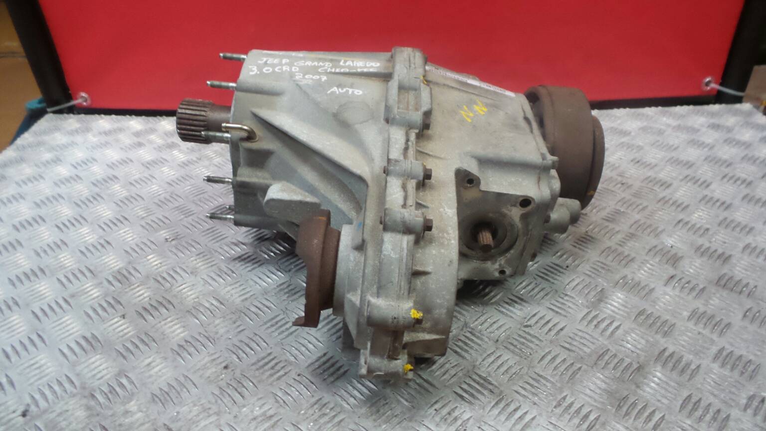 Scatola di trasferimento JEEP Grand Cherokee III (WH, WK) Imagem-1