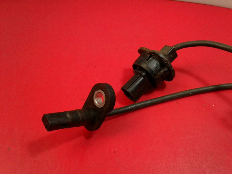 Capteur ABS avant gauche HONDA Civic VIII Hatchback (FN_, FK_) Imagem-1