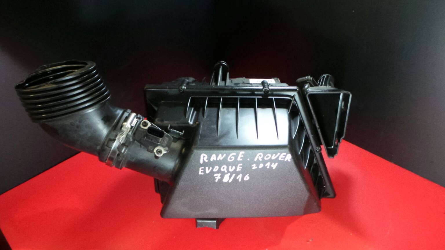 Air filter box LAND ROVER Range Rover Evoque (L538)