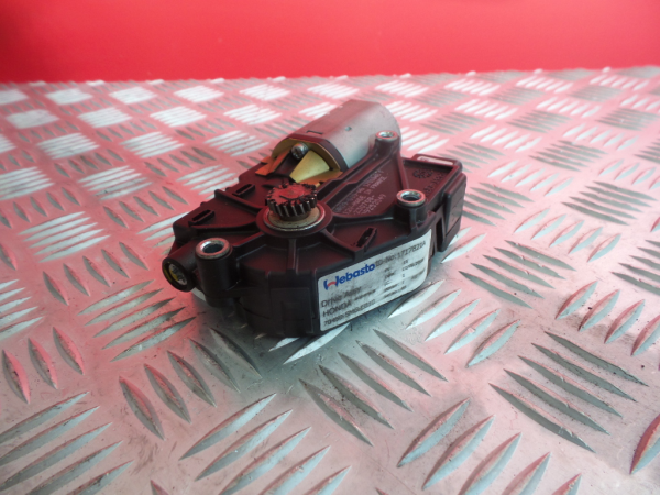 Moteur toit ouvrant HONDA Civic VIII Hatchback (FN_, FK_)