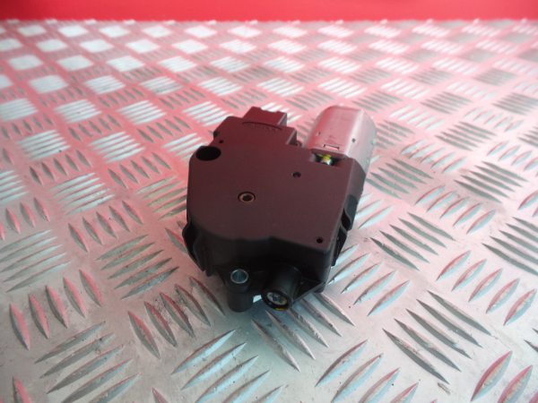 Moteur toit ouvrant HONDA Civic VIII Hatchback (FN_, FK_) Imagem-4