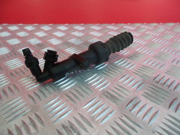 Pompe d'embrayage PEUGEOT 407 (6D_)