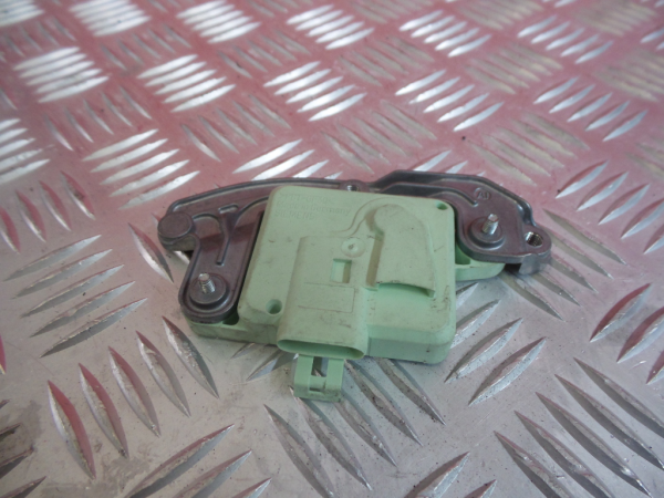 Sensor de impacto VOLVO C70 II Cabriolet Imagem-3