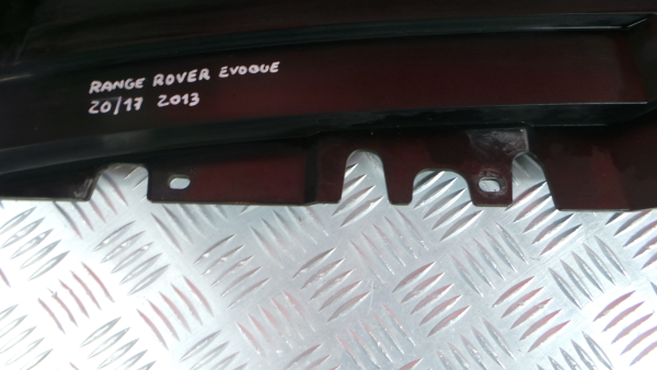 Front grille LAND ROVER Range Rover Evoque (L538) Imagem-4